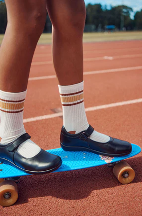 Essential Tips for Choosing the Right Shoes for Active Students